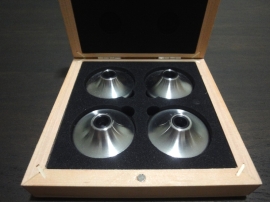TRACK  AUDIO
ISOLATION CUPS SET OF 4